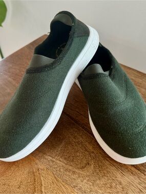 Vessi Sunday Slipper Spruce Green Slip-On Sneakers with White Soles
